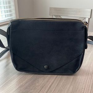 Black Crossbody